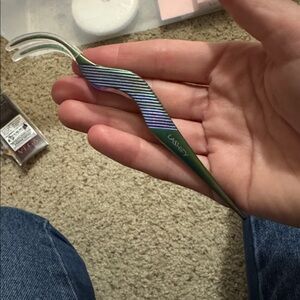 LASHIFY Iridescent Lash Applicator